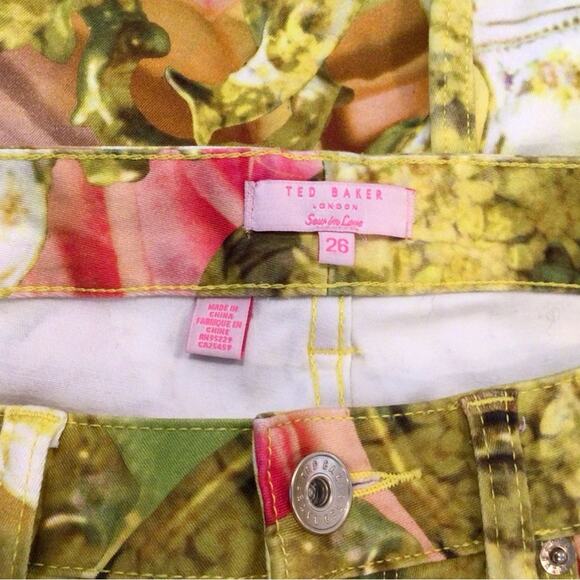 TED BAKER Danelle Floral Teapot Print Jeans size 26 - Picture 6 of 9